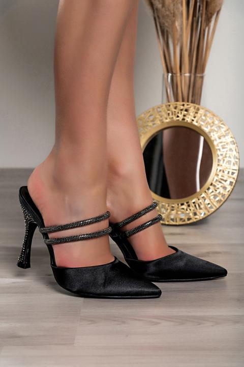 Topánky na podpätku s kamienkami, čierne
