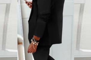 Elegantný jednofarebný nohavicový kostým Estrena, čierny