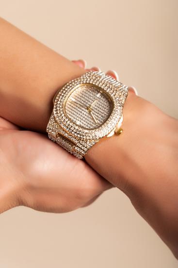 Elegantné hodinky s ozdobnými diamantmi, zlatéj farby