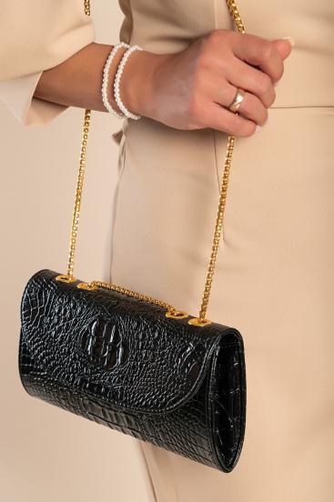 Malá kabelka s potlačou krokodílej kože, čierna