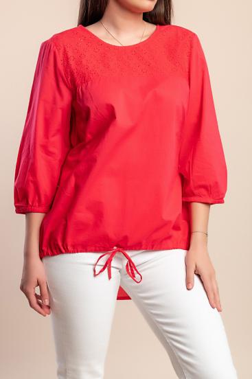 Blúzka plus size s dierkovaným vzorom, koralová