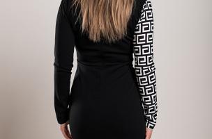 Elegantné midi šaty s geometrickou potlačou Melva, čiernobiele