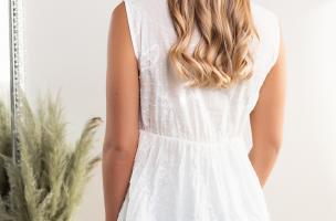 Čipkované letné mini šaty Selfoss, béžové
